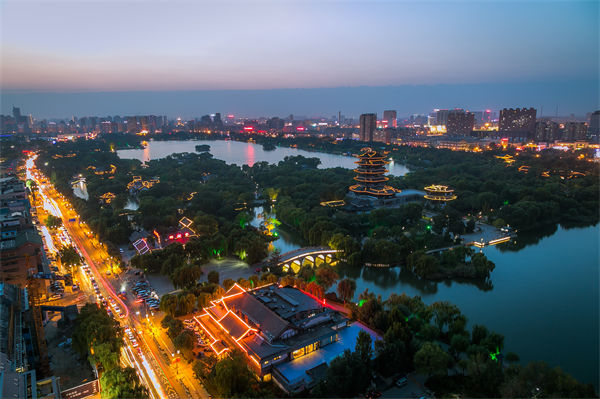 戰(zhàn)略規(guī)劃總落空？濟(jì)南戰(zhàn)略咨詢公司如何讓目標(biāo)落地有跡可循？
