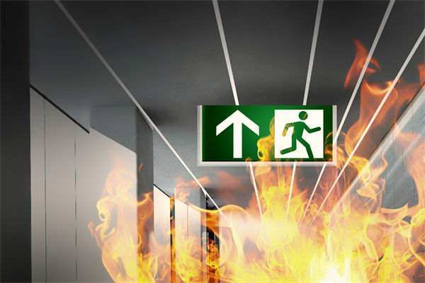 山東化工廠爆炸后樓房僅?？蚣?，對制造業(yè)有何啟示？