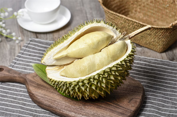 榴蓮價(jià)格暴跌50%，有人買了50箱，預(yù)算管理怎么看？