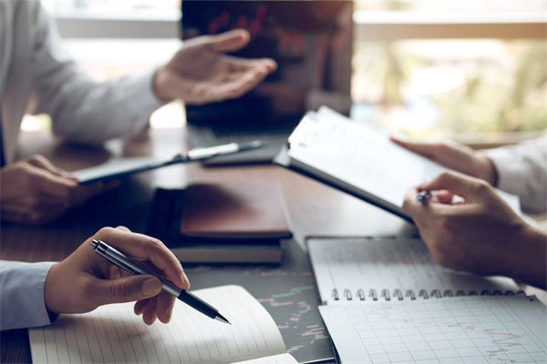 追求短期績效狂歡，企業(yè)正在付出哪些隱性代價(jià)？